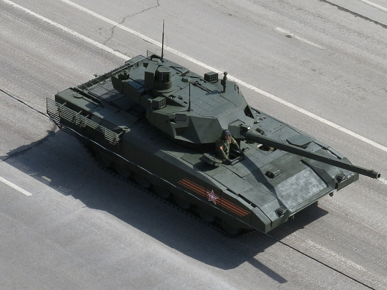 Surprise: Russia's Lethal T-14 Armata Tank Is in Production 1280px-T-14_prototype_from_above_0