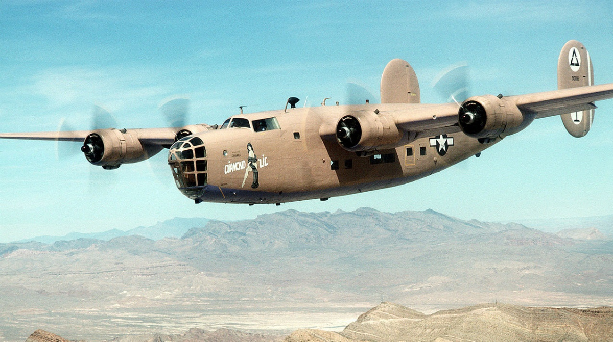 In 1944, A Malfunctioning B-24 Bomber Required Some Crazy Mid-Air ...