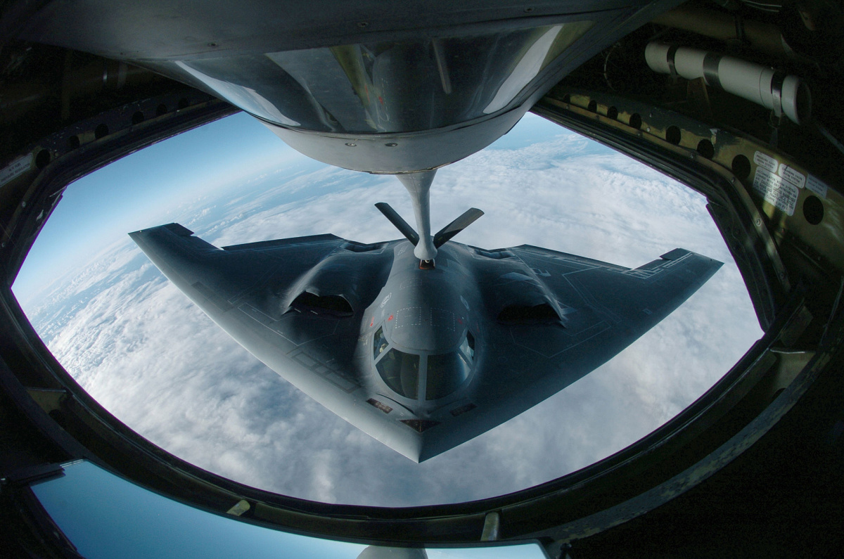 Report: America's Stealth B-2 Bomber Could Serve Into The 2050s Thanks ...