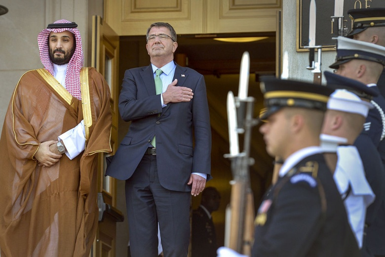 U.S. Defense Secretary Ash Carter welcomes Saudi Defense Minister Mohammed bin Salman Al Saud to the Pentagon. Wikimedia Commons/Public domain