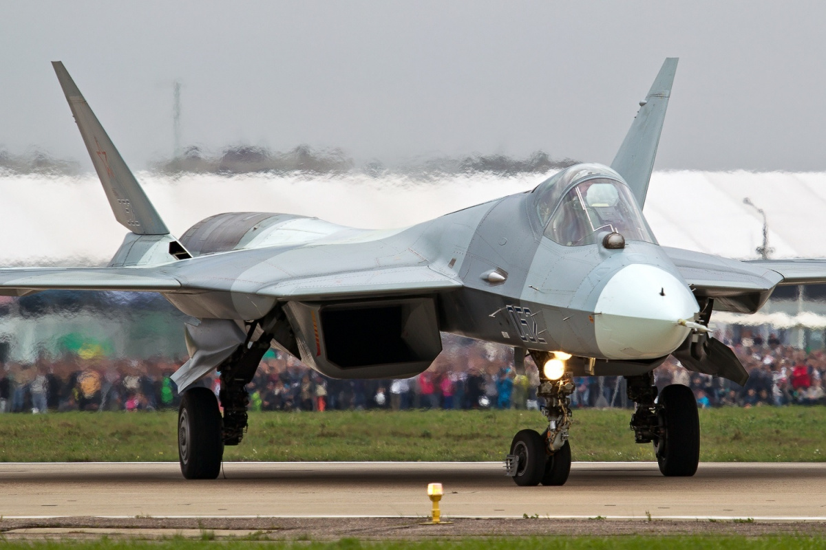 Russia’s Su-57 PAK-FA Stealth Fighter: A "Nuclear Strike" Aircraft ...