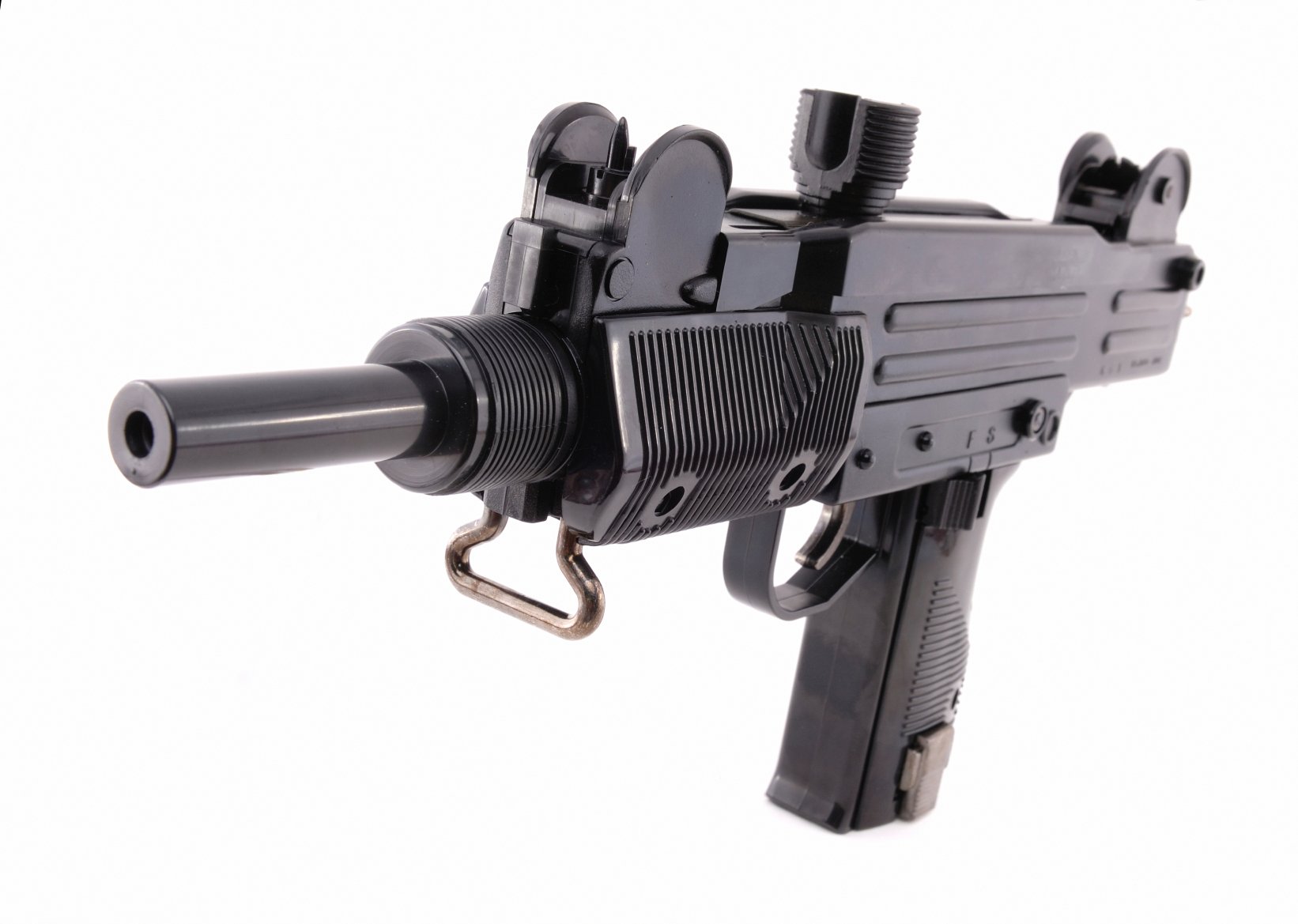 The Uzi Submachine Gun Is Back And Ready to Spray Some Lead | The