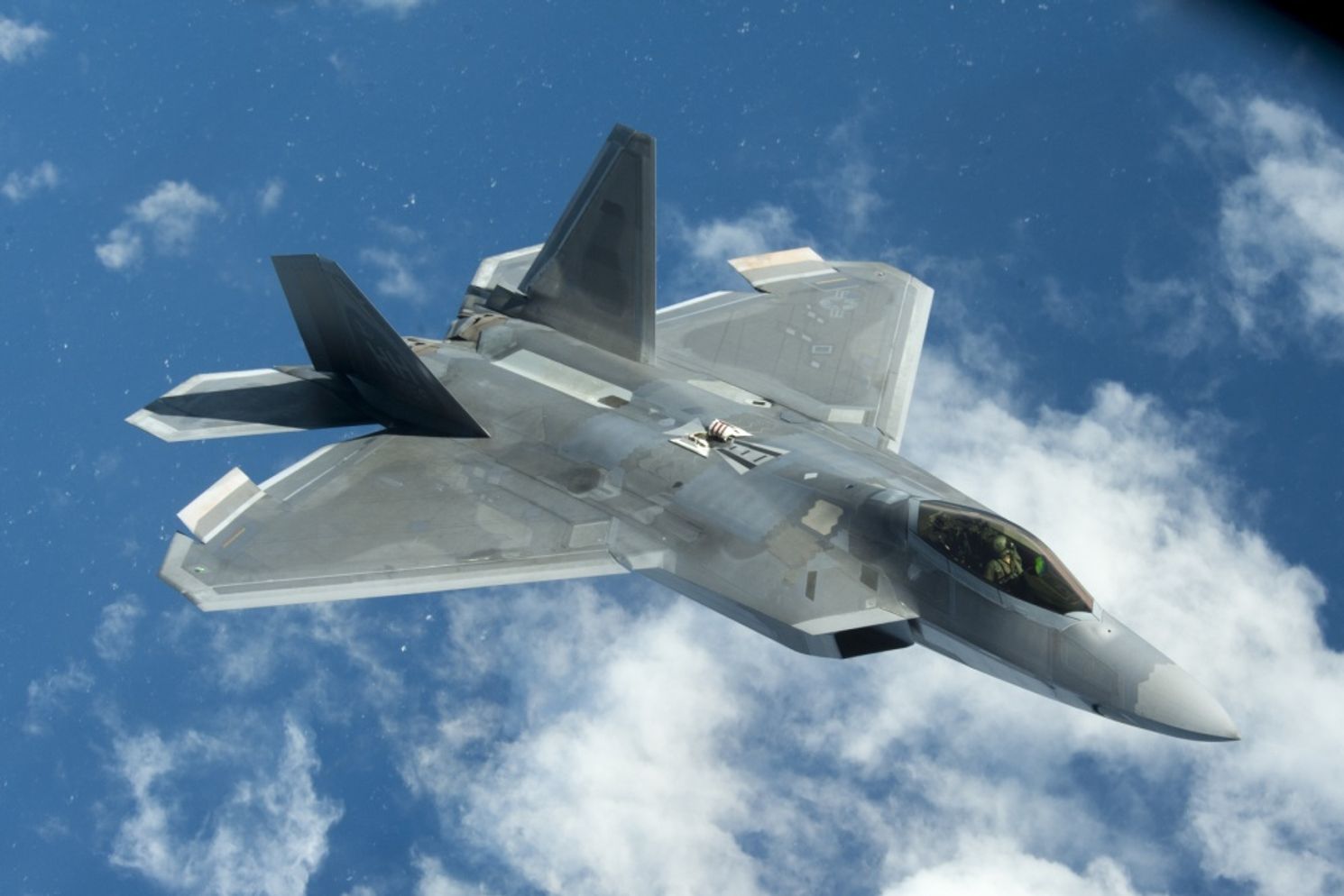 That Time U.S. F-22 Raptors Went Toe to Toe with Iran's Air Force | The ...