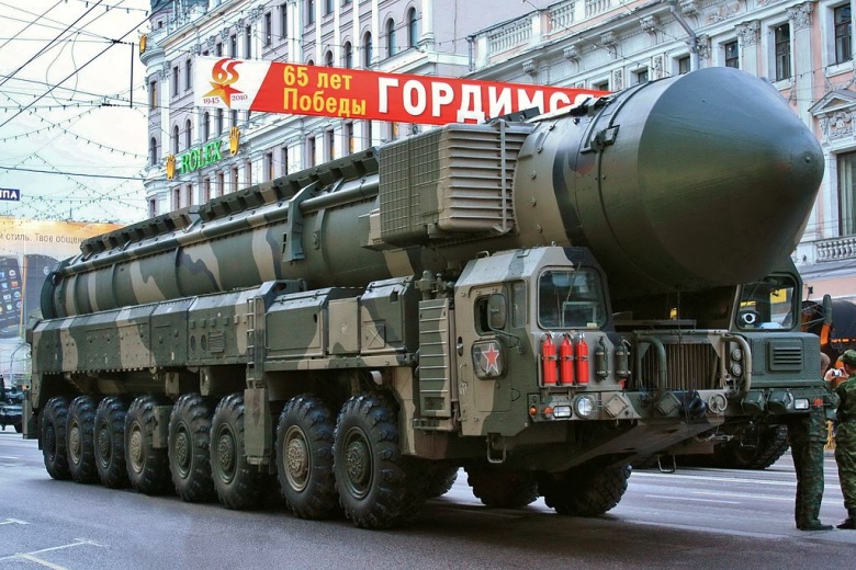 soviet vs us nuclear stockpile