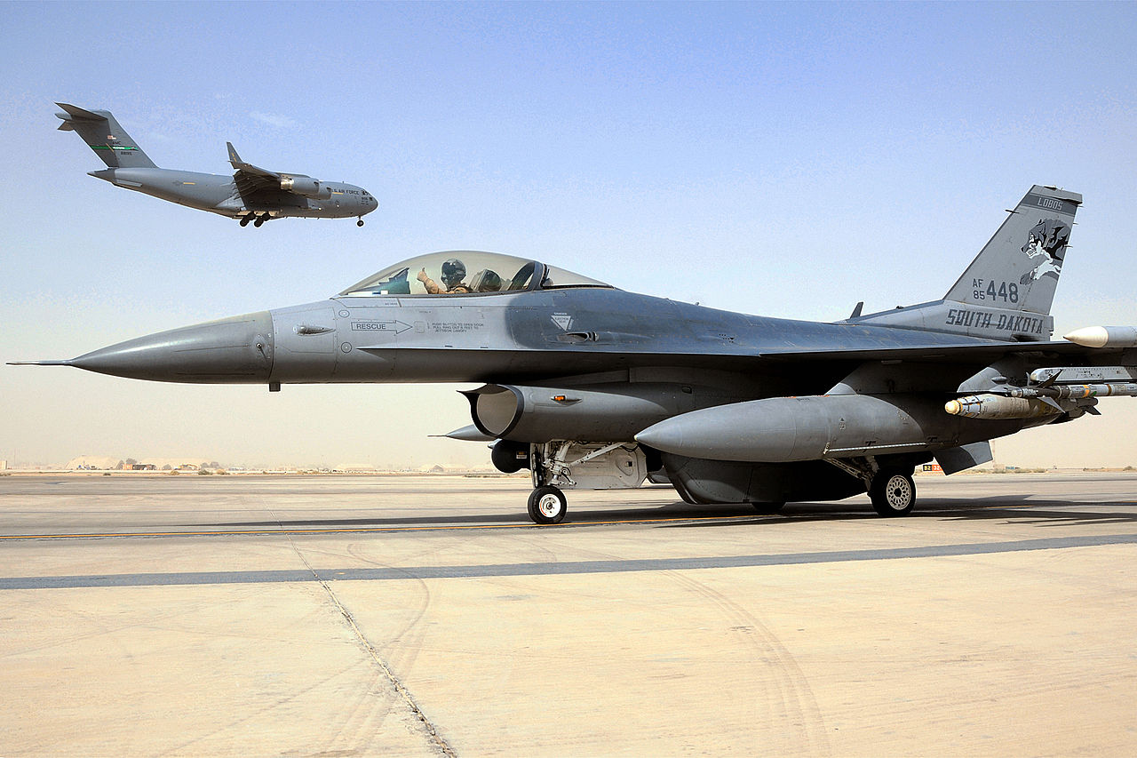 Meet the F-16 Fighting Falcon: The Old Fighter Jet That Keeps on