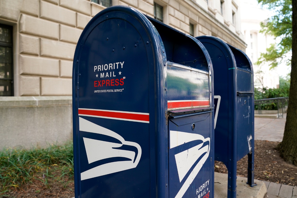 Over 8 Million Americans Don’t Have A Bank Account: Could The Post Office Help?