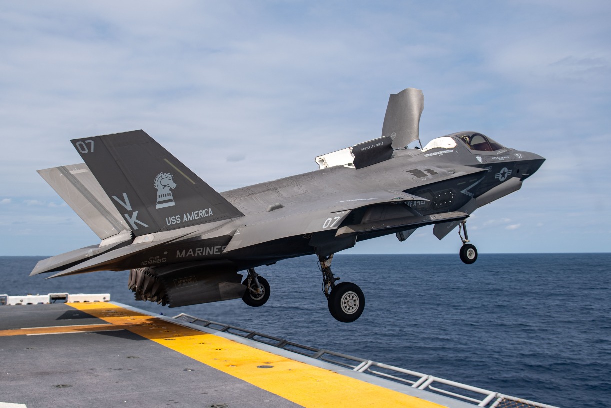 U.S. And Royal Navies Test F-35 Fighters Out at Sea | The National Interest