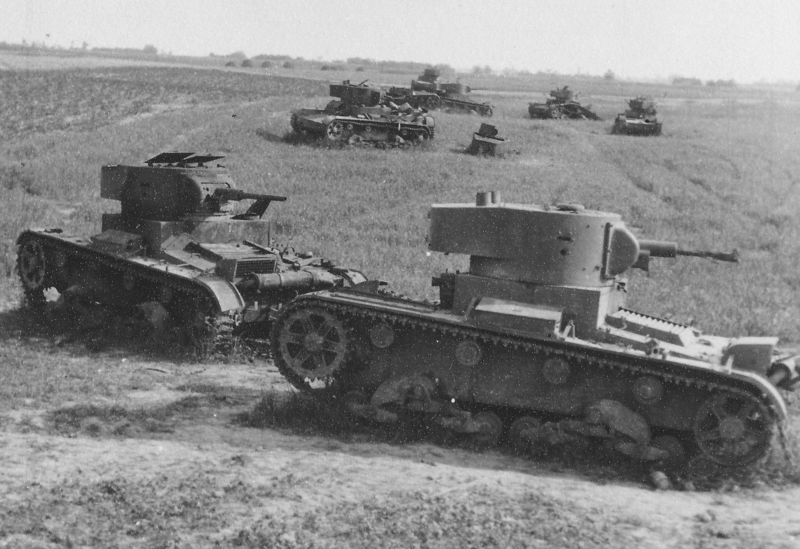 what was the largest tank battle in history
