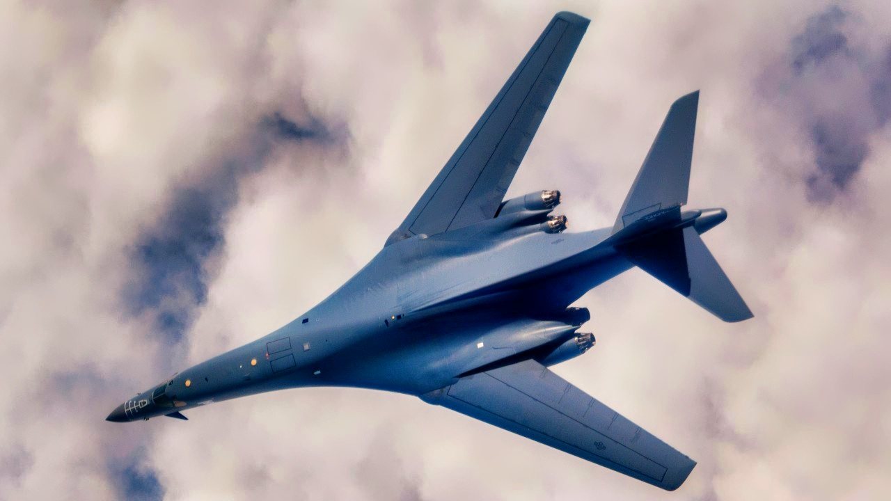 The Air Force Keeps Pulling Old B-1B Lancer Bombers from the 'Boneyard'