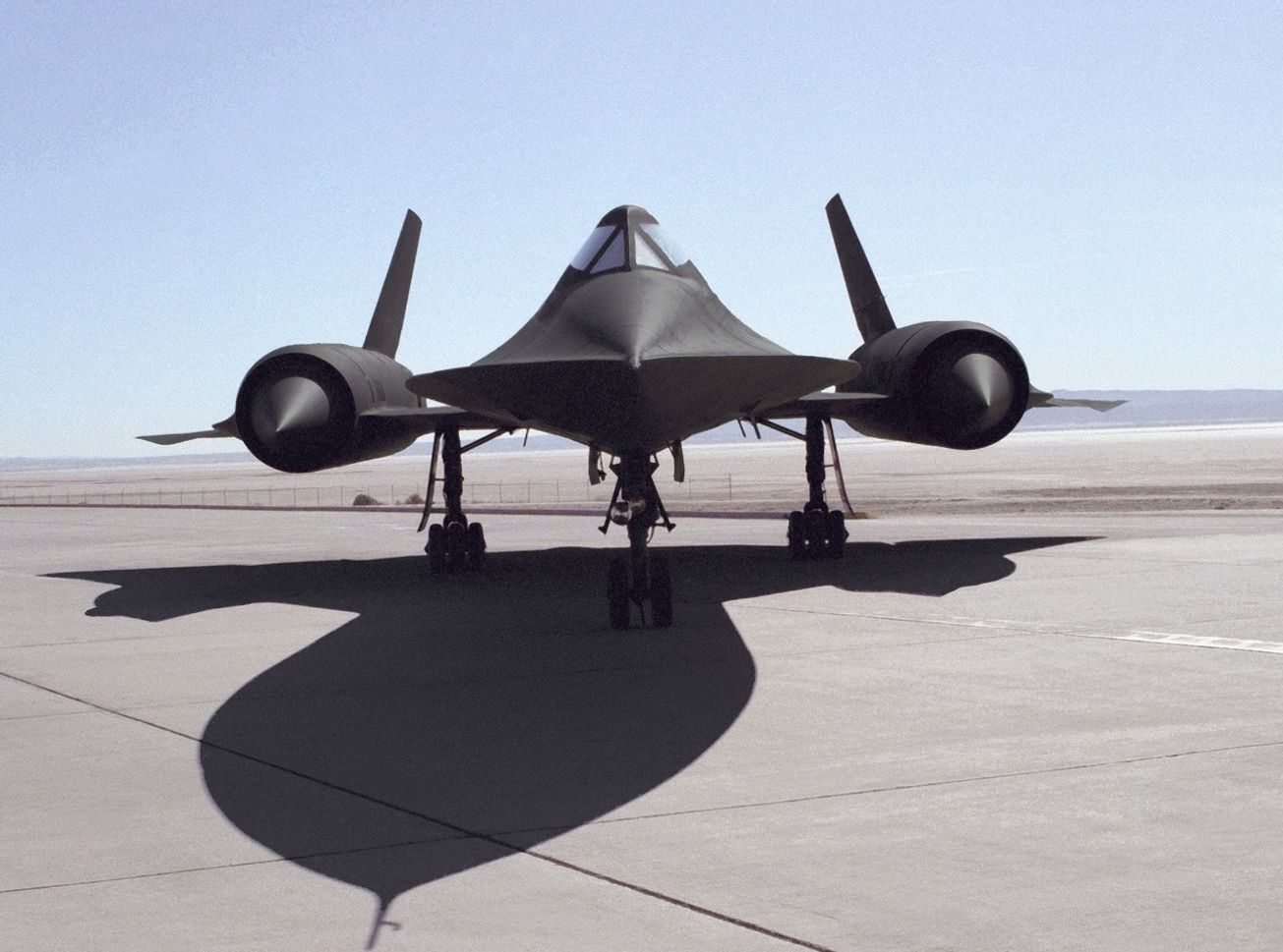 World Record: Why The SR 71 Blackbird Is Still The Fastest Plane | The