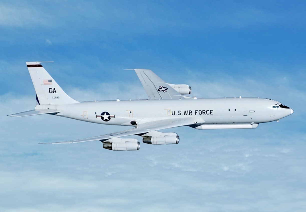 Did the U.S. Air Force Disguise Spy Planes as Airliners to Fool China ...