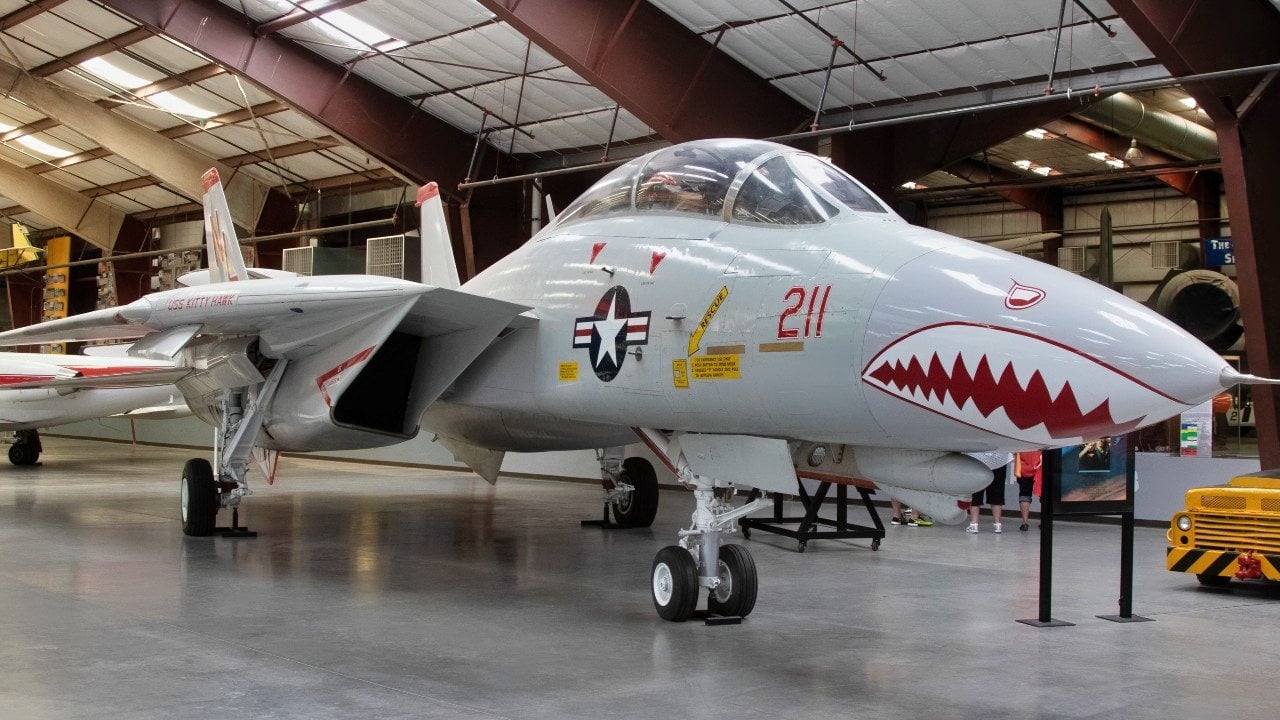 The Real Reason the U.S. Navy Misses the F-14 Tomcat 