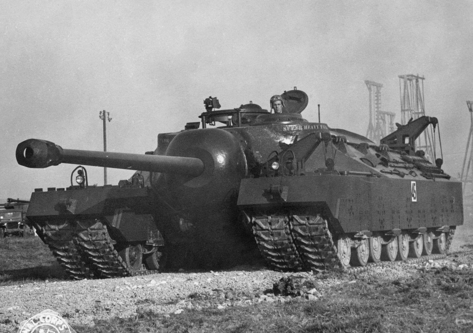 ww2 tanks in battle