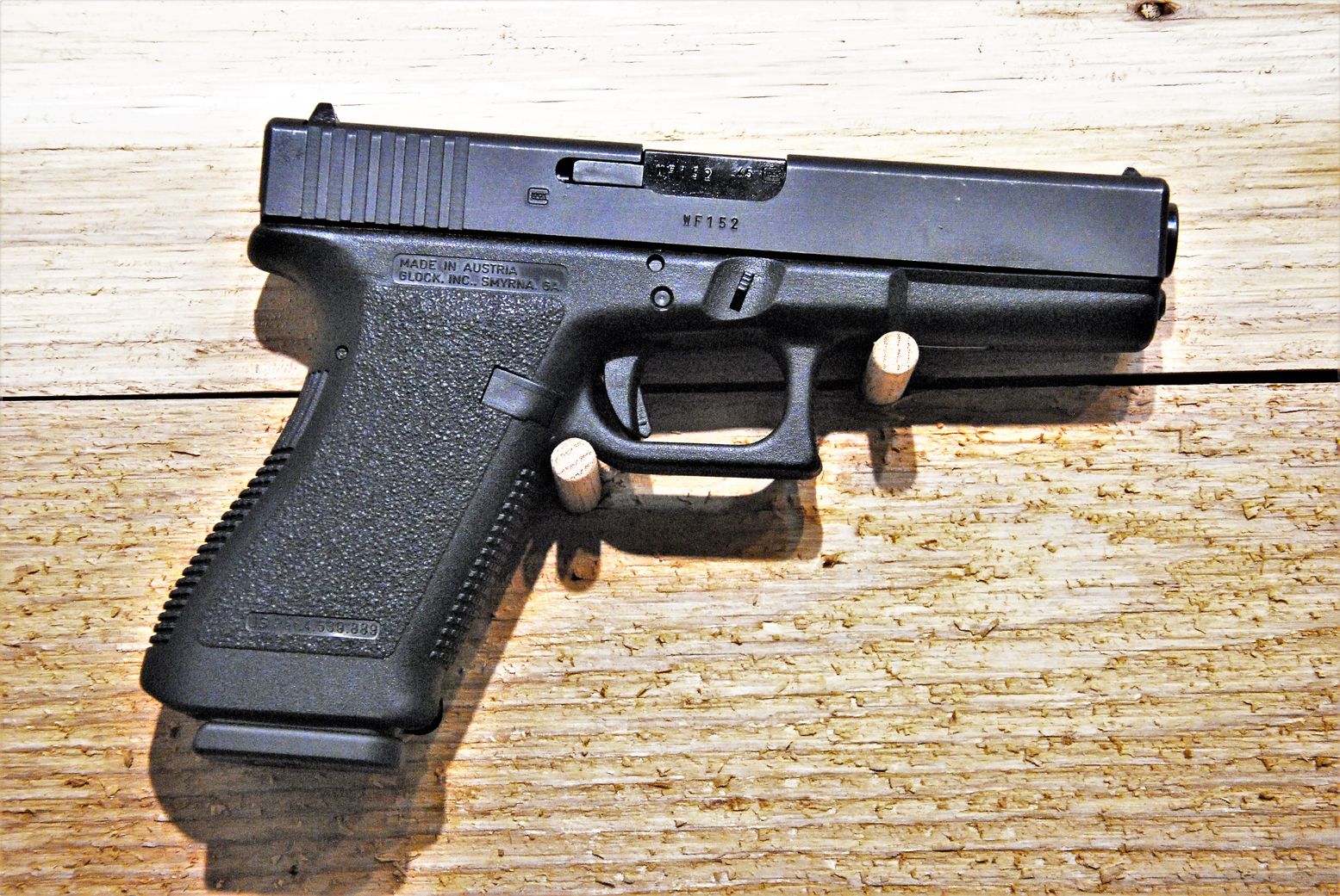 Why the Glock 21 Still Dominates Today | The National Interest