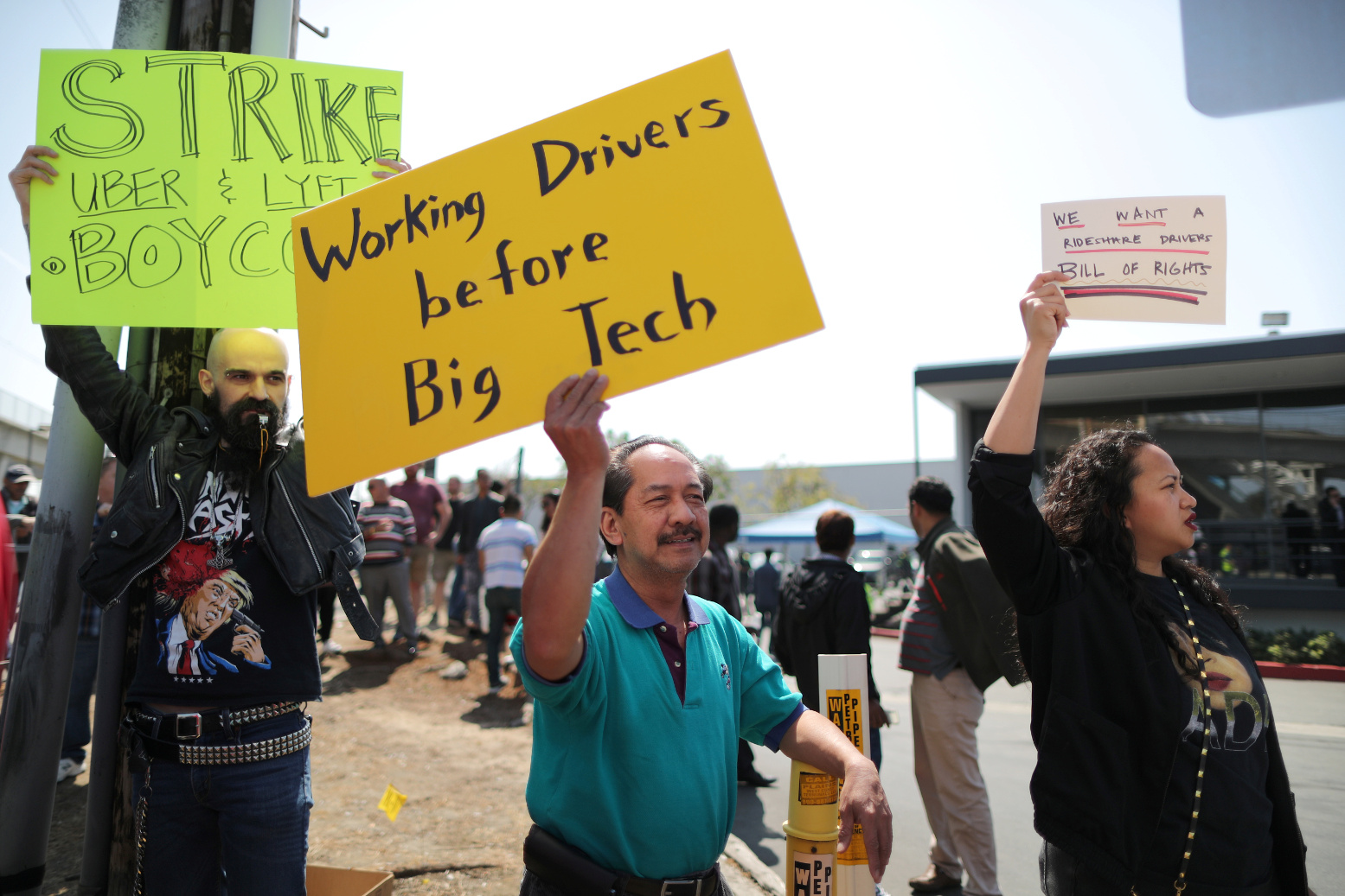 Protesting Uber and Lyft Drivers Paralyze New York City  The 