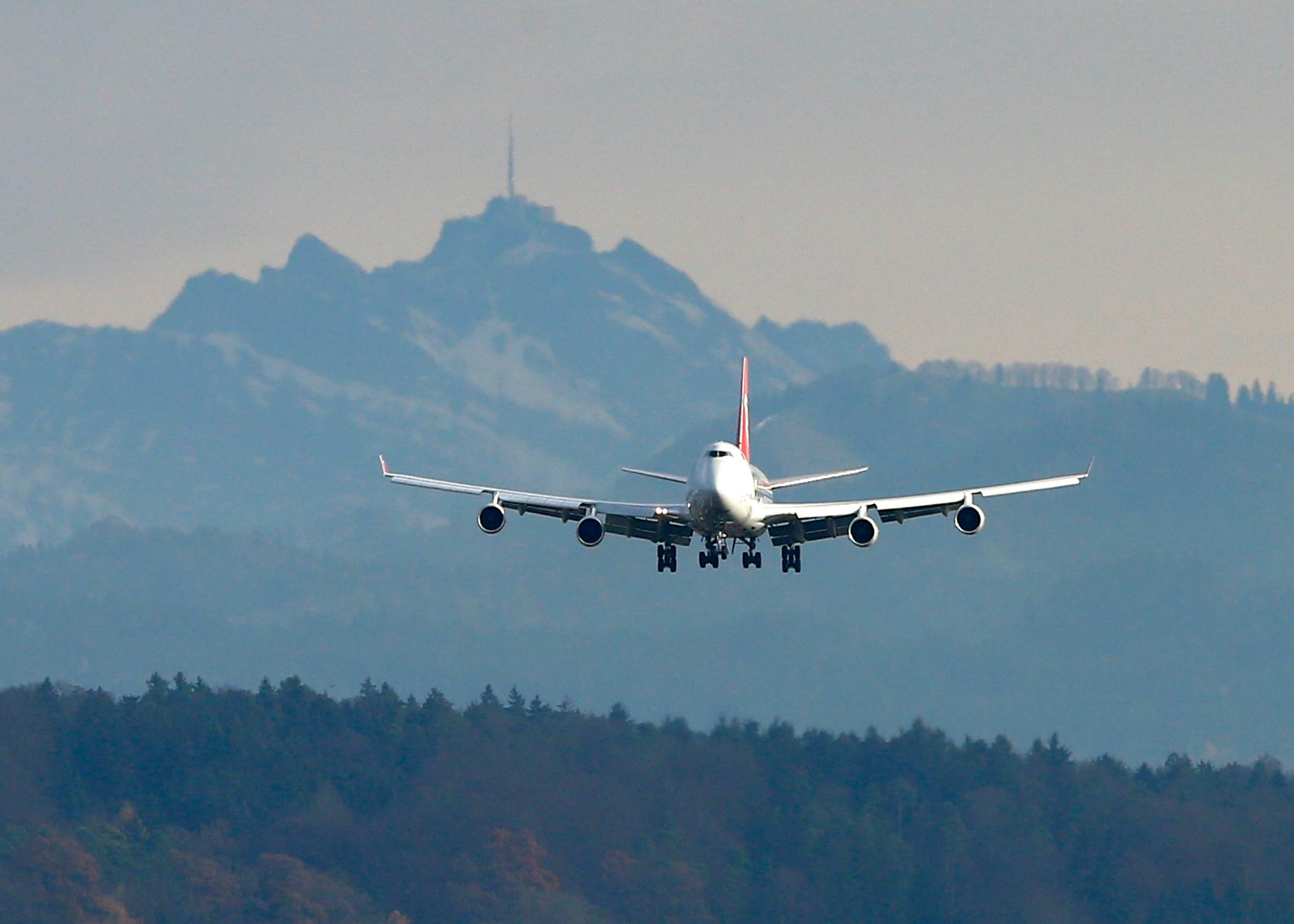 Close Call: A Boeing 747 Nearly Crash Landed At Canada's Halifax ...