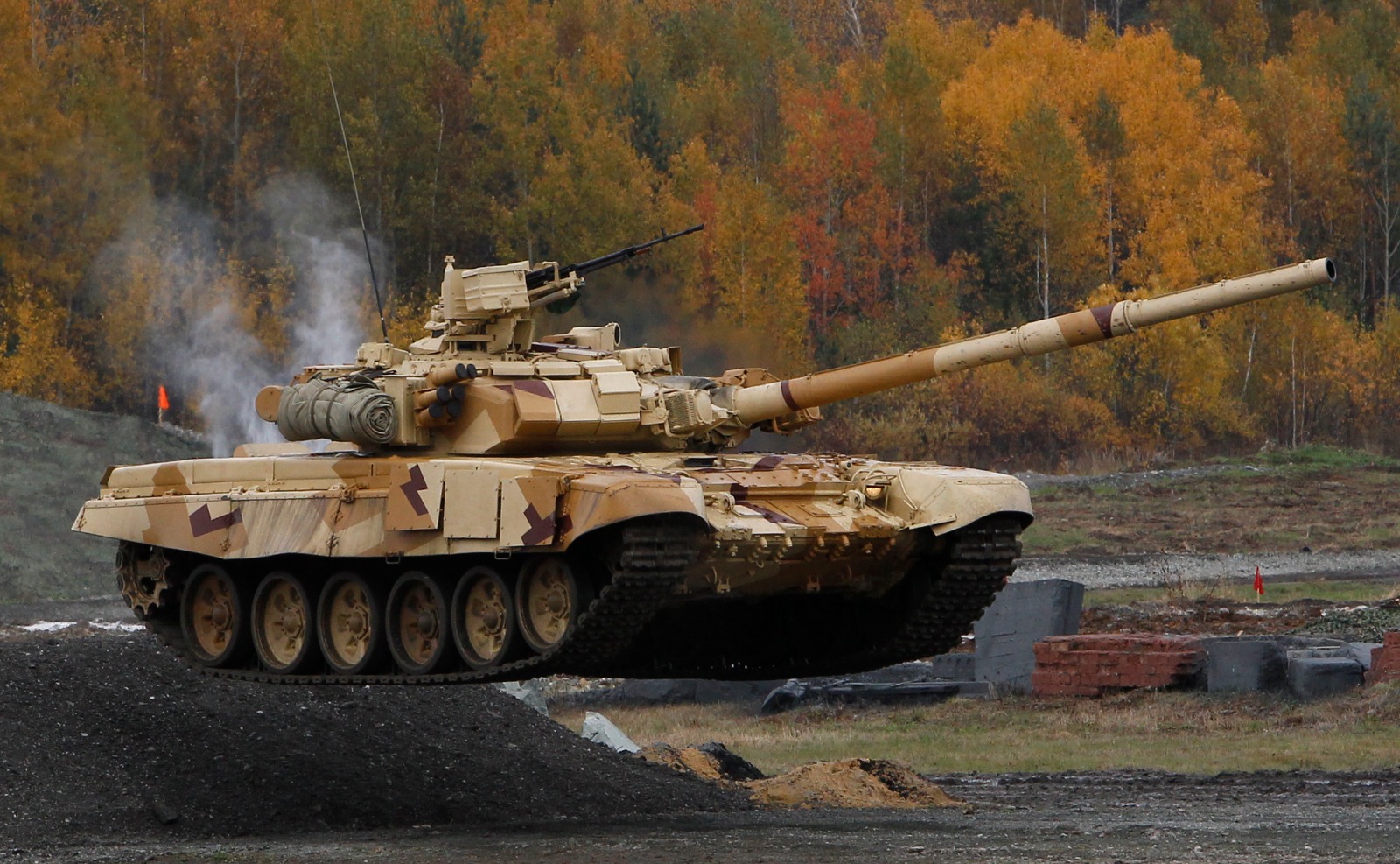 tank battles syria video