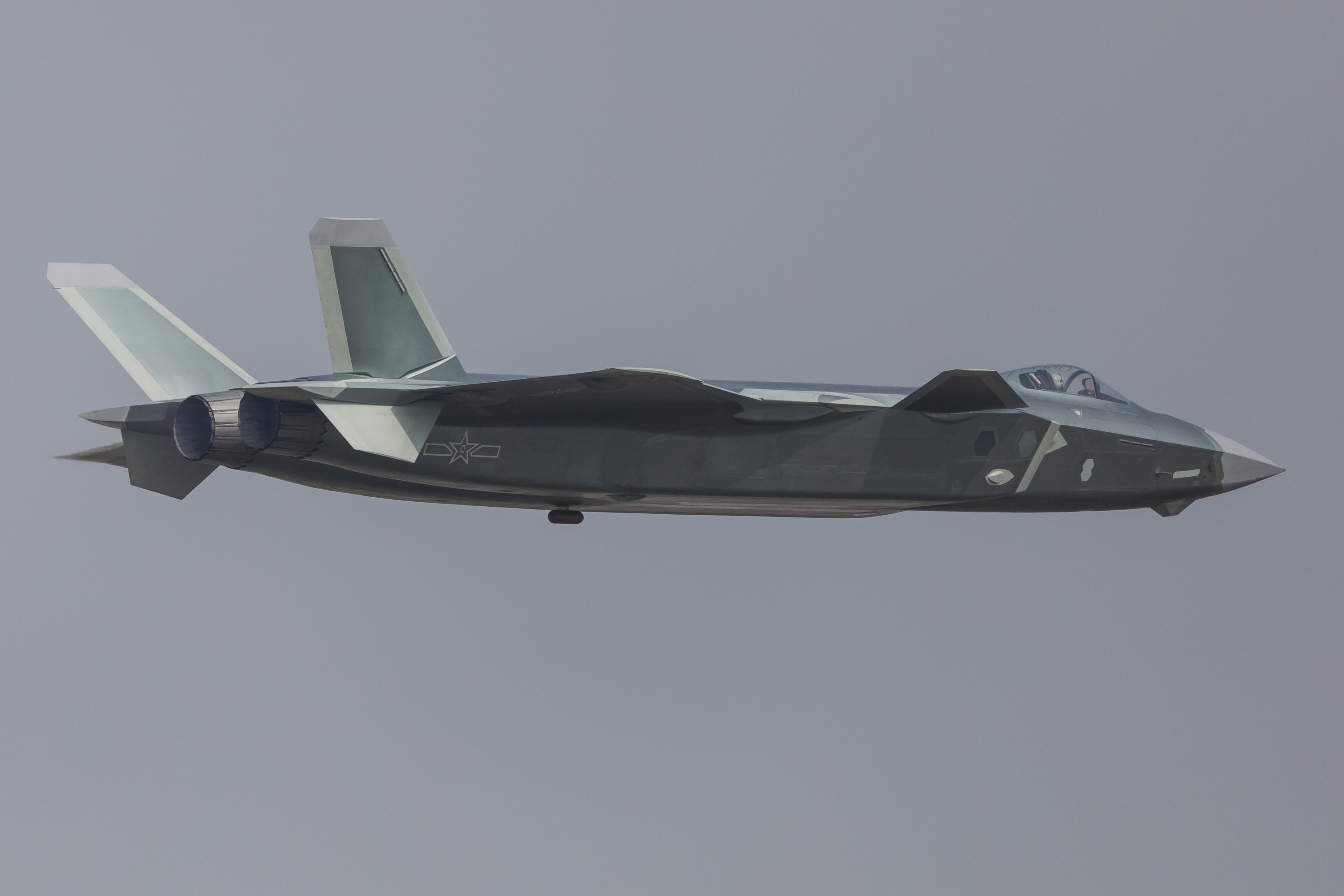 Sorry China J Stealth Fighters Are No Match For An F 22 Or F 35 The National Interest