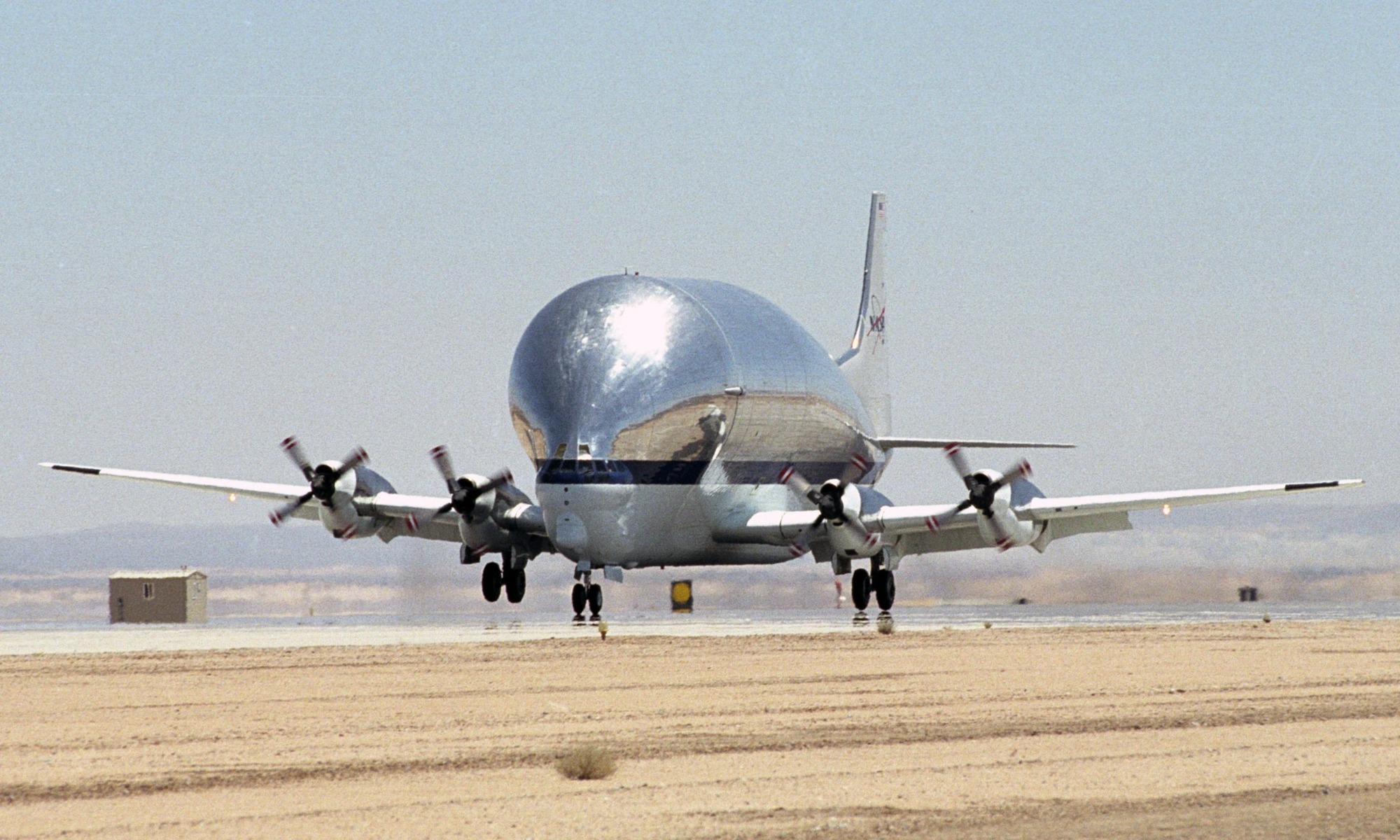 The Photos are Real: NASA's Super Guppy Plane Is Very Real (With a ...