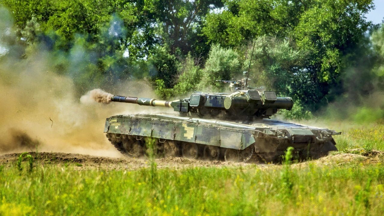 T-80 Tank Russia