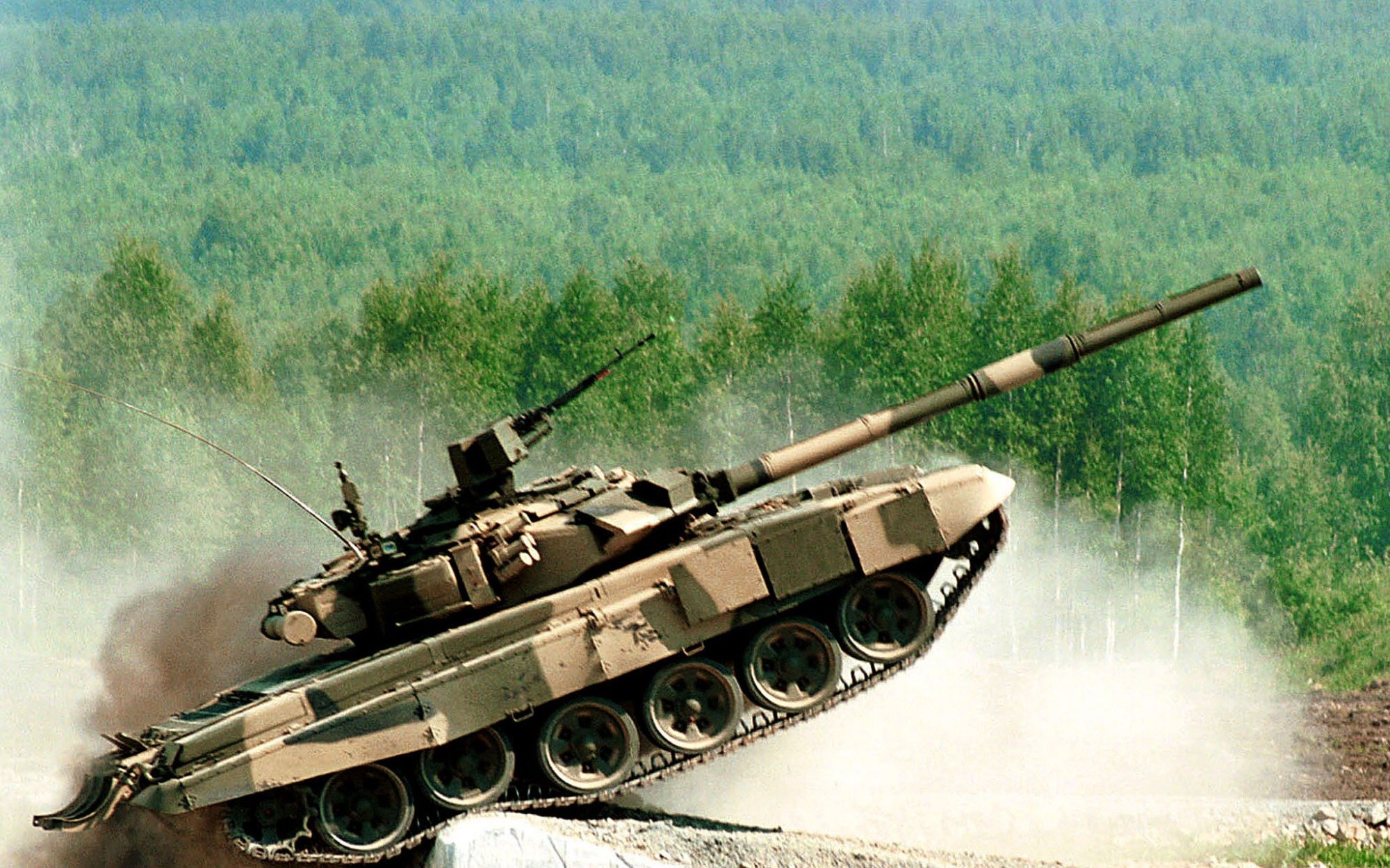 Russias T 80 Tank May Be Old But Its As Deadly As Ever The