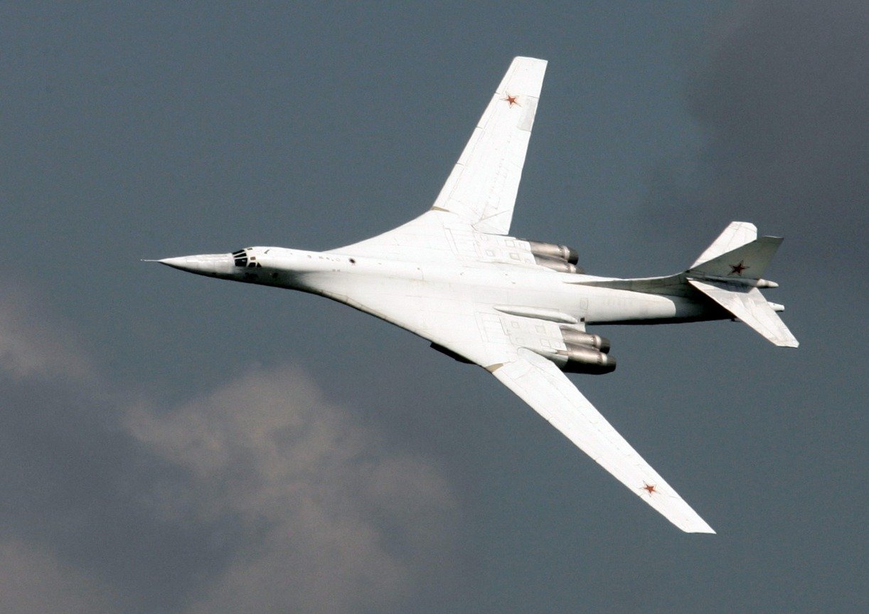 Tu-160