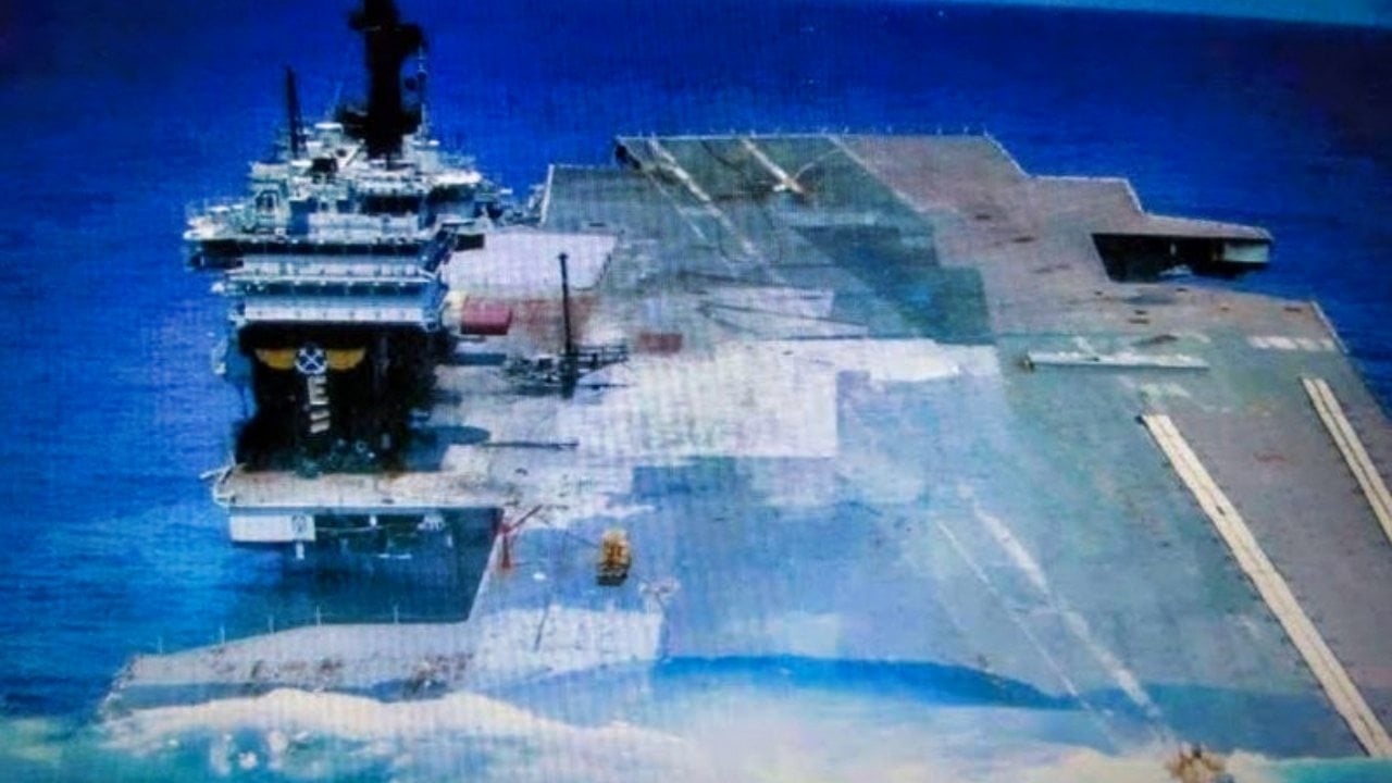 USS America Sinking
