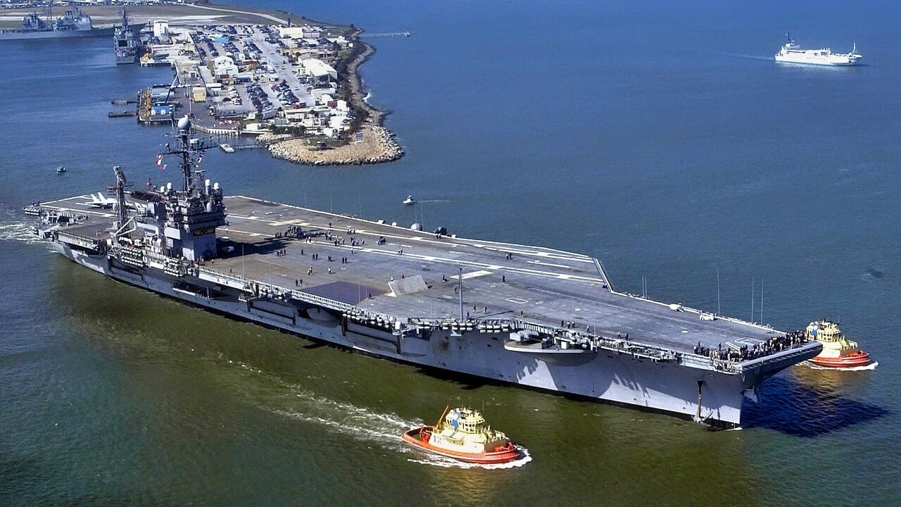 CVV: The Medium Aircraft Carrier Was the Warship the Navy Never Built 