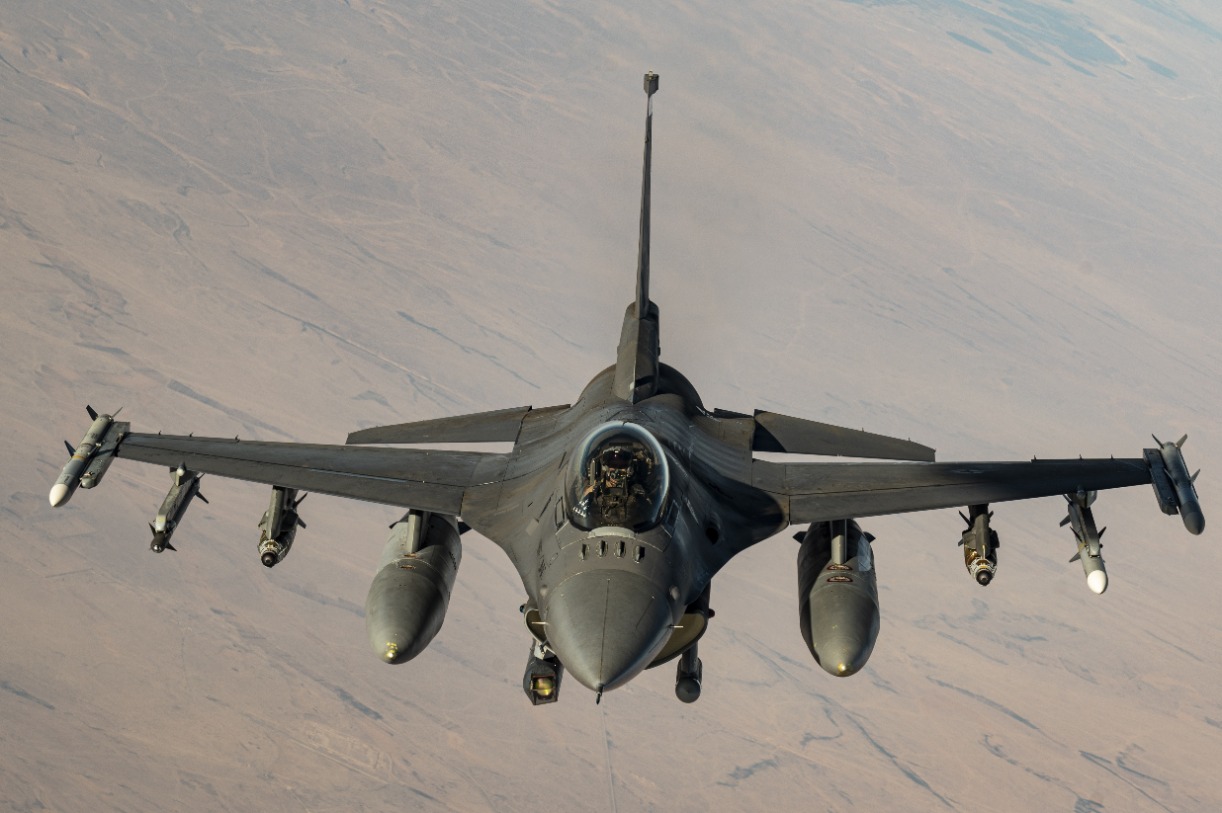 F-16