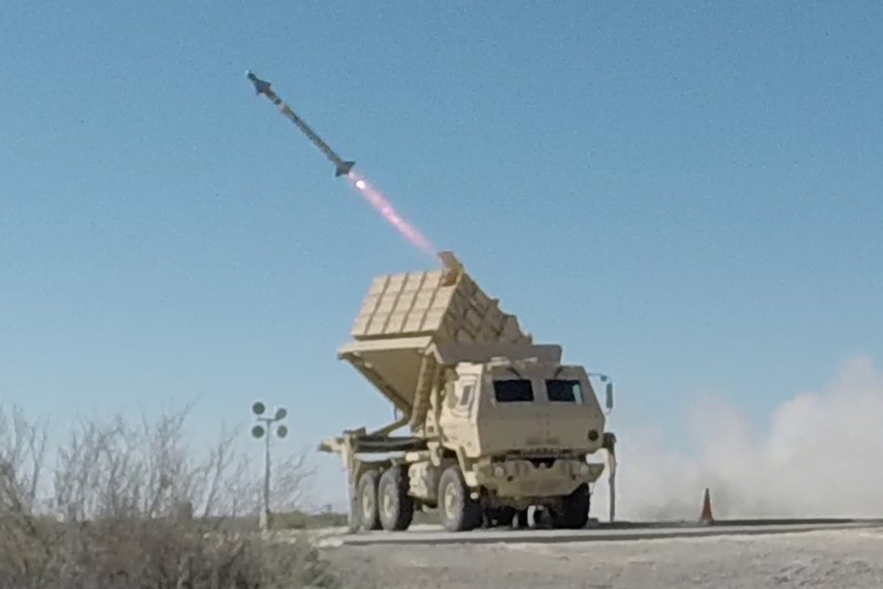 The U.S. Army's New Missile Launcher Has a Super Game Changing Trick Up Its  Sleeve
