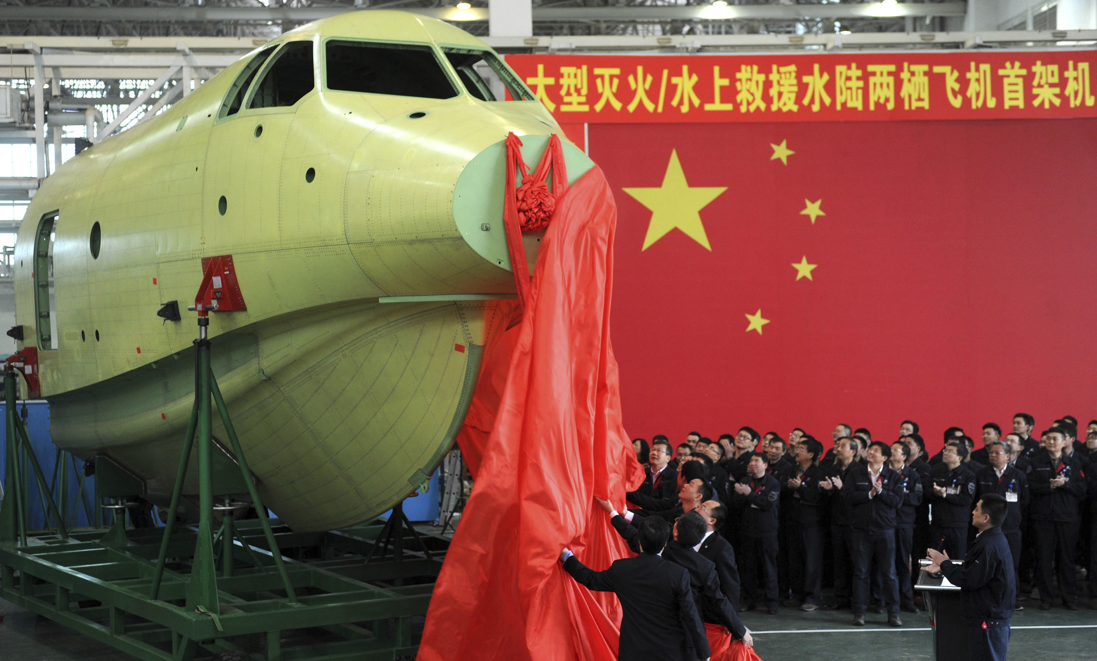 what-is-china-thinking-with-its-newest-plane-design-the-national