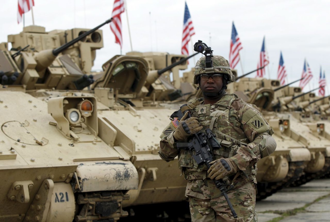 Get the Missiles: The Army's Bradley Fighting Vehicle Is Getting a Big ...