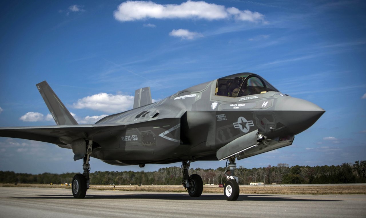 How American F-35s Could Crush Russia's S-300 Or S-400 In Battle 