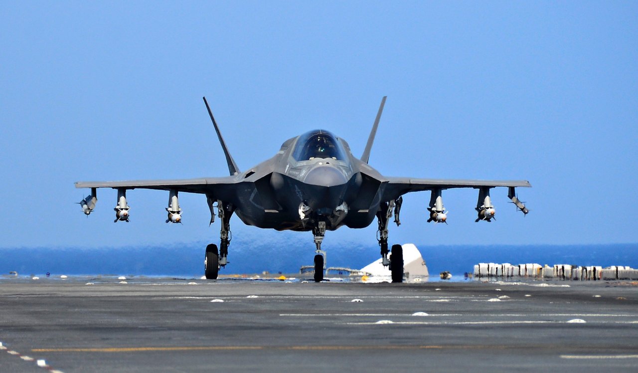 The Navy's Greatest Fear: Could China Sink A U.S. Navy Aircraft Carrier ...