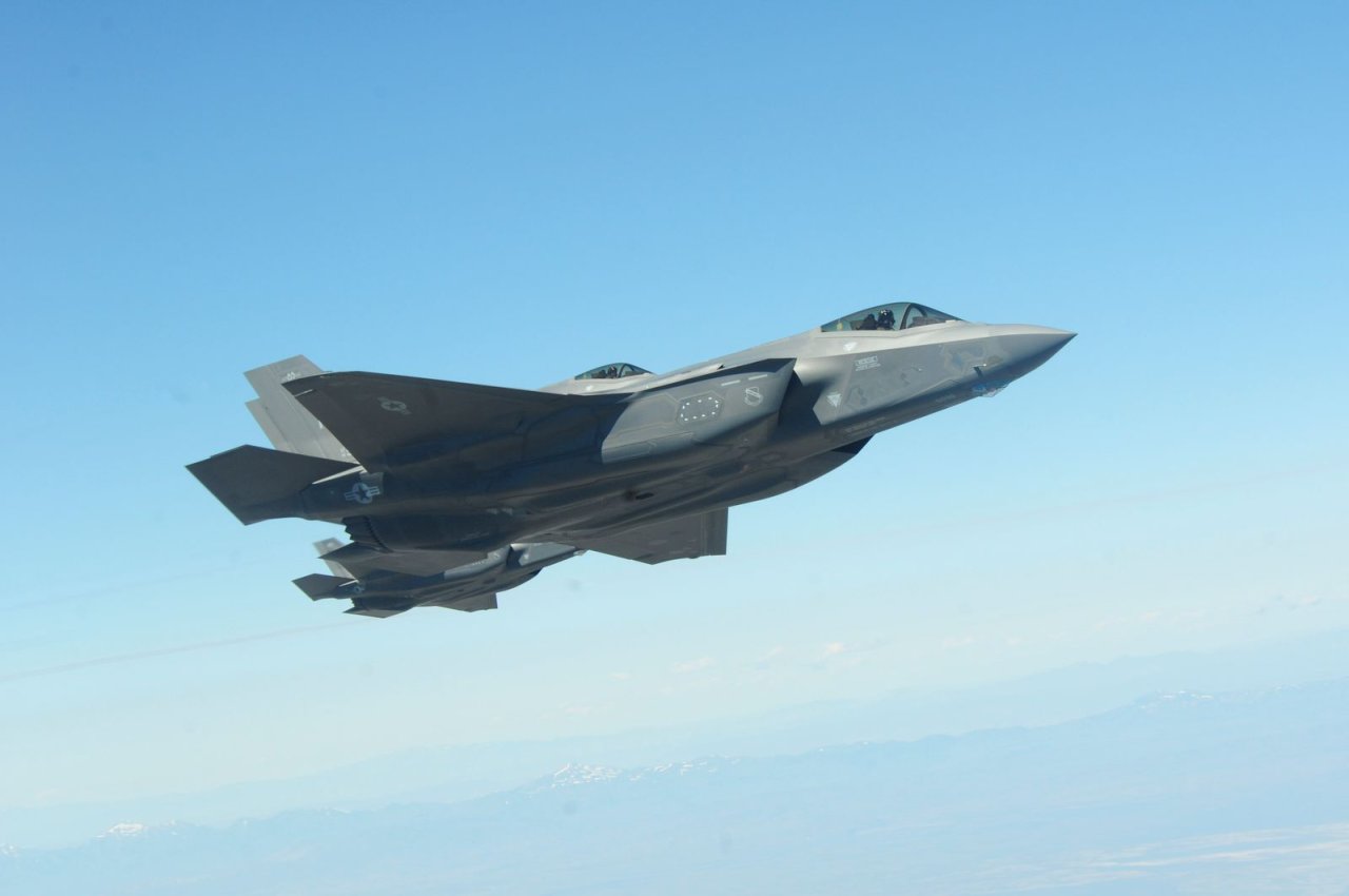 Surprise: Marine and Navy F-35 Pilots Need to Use Afterburners ...