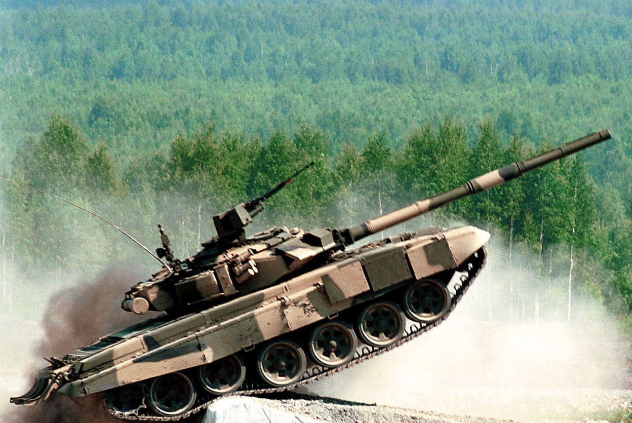 Meet T-80 Tank (One of Tanks on Earth?) | The National Interest