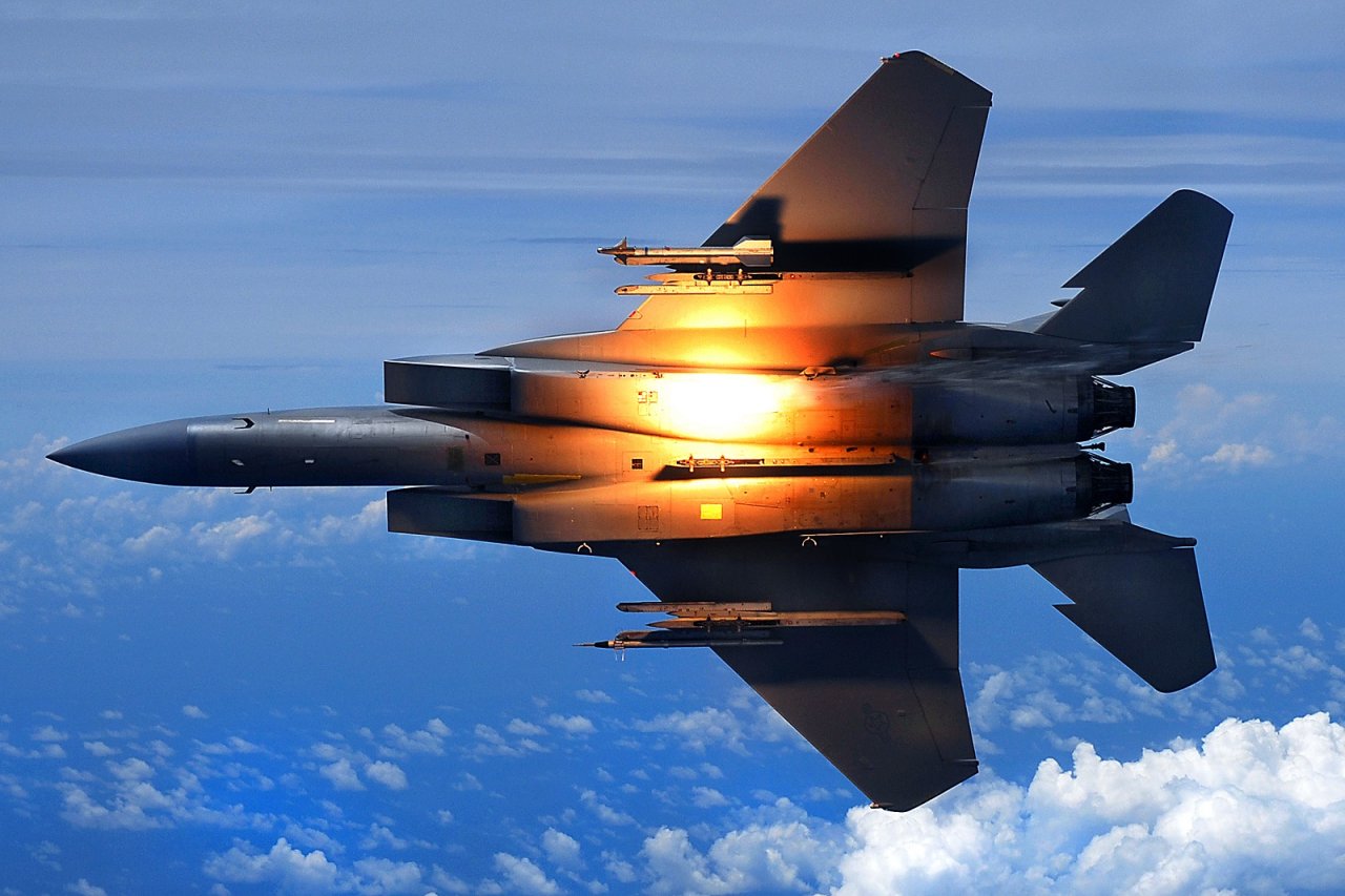 Is Boeing's 'New' F-15X Fighter Really Joining the U.S. Air Force ...