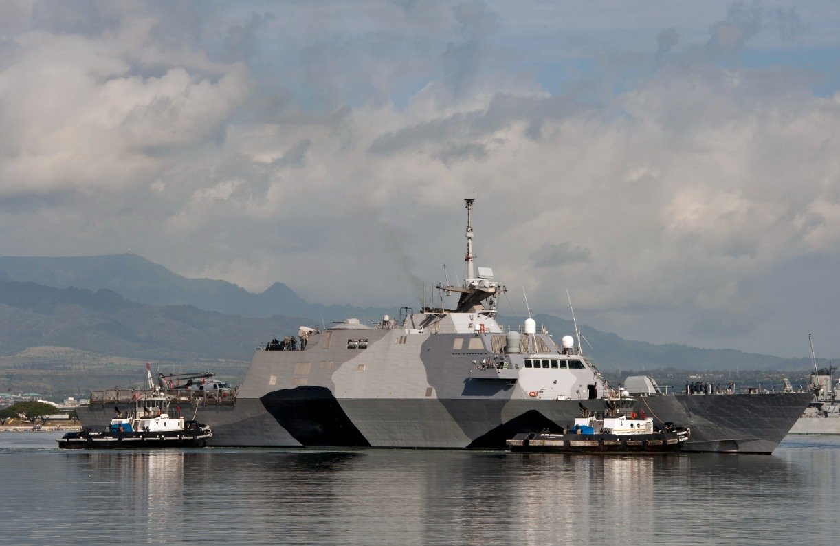 Light Amphibious Warships: Rugged, Robust, and Able to Take a Hit | The ...