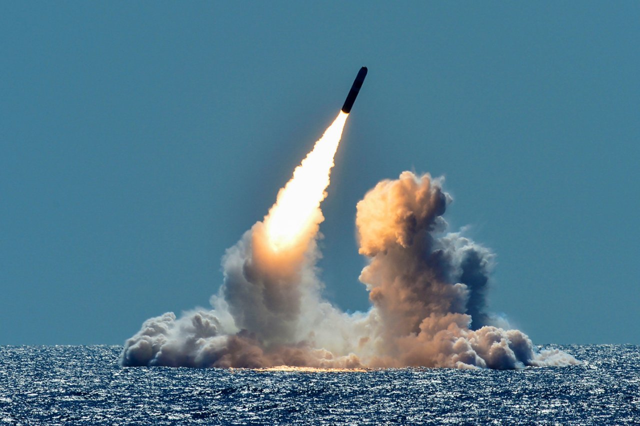 america-s-nuclear-missile-submarines-may-get-smaller-tactical-nukes