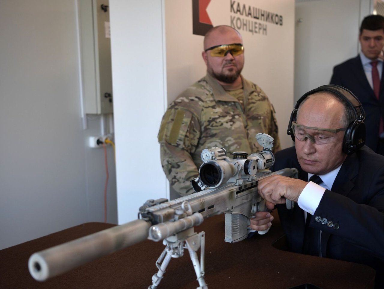 You're Dead: Russia's SVDK Sniper Rifle Will Go Right Through Body ...