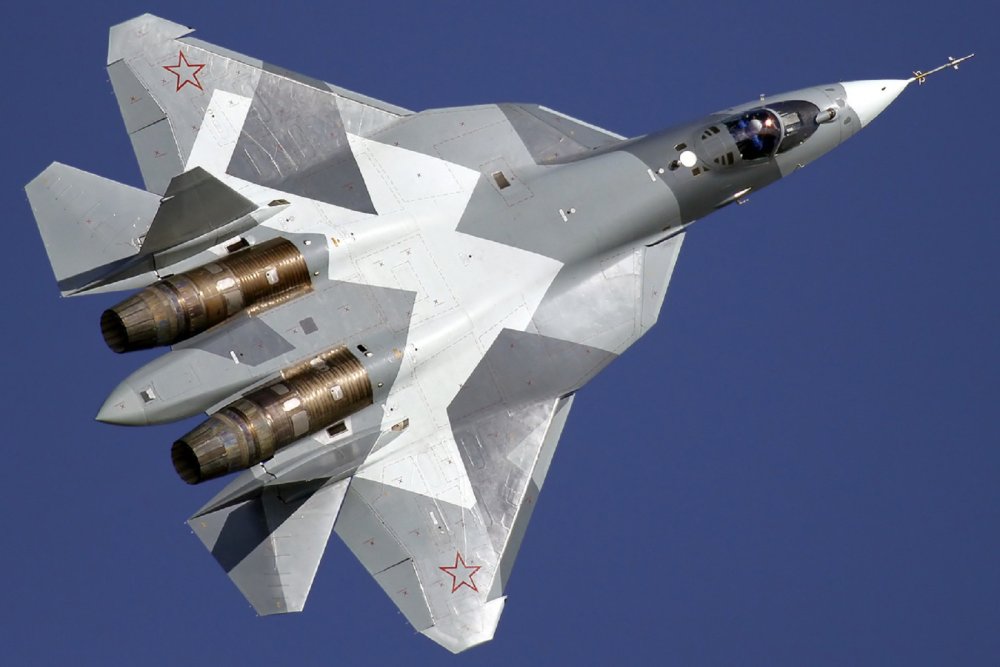 هل تفعلها الهند وتشتري مقاتله الجيل الخامس الروسيه Su-57 ؟ Sukhoi_T-50_in_2011_%284%29_5