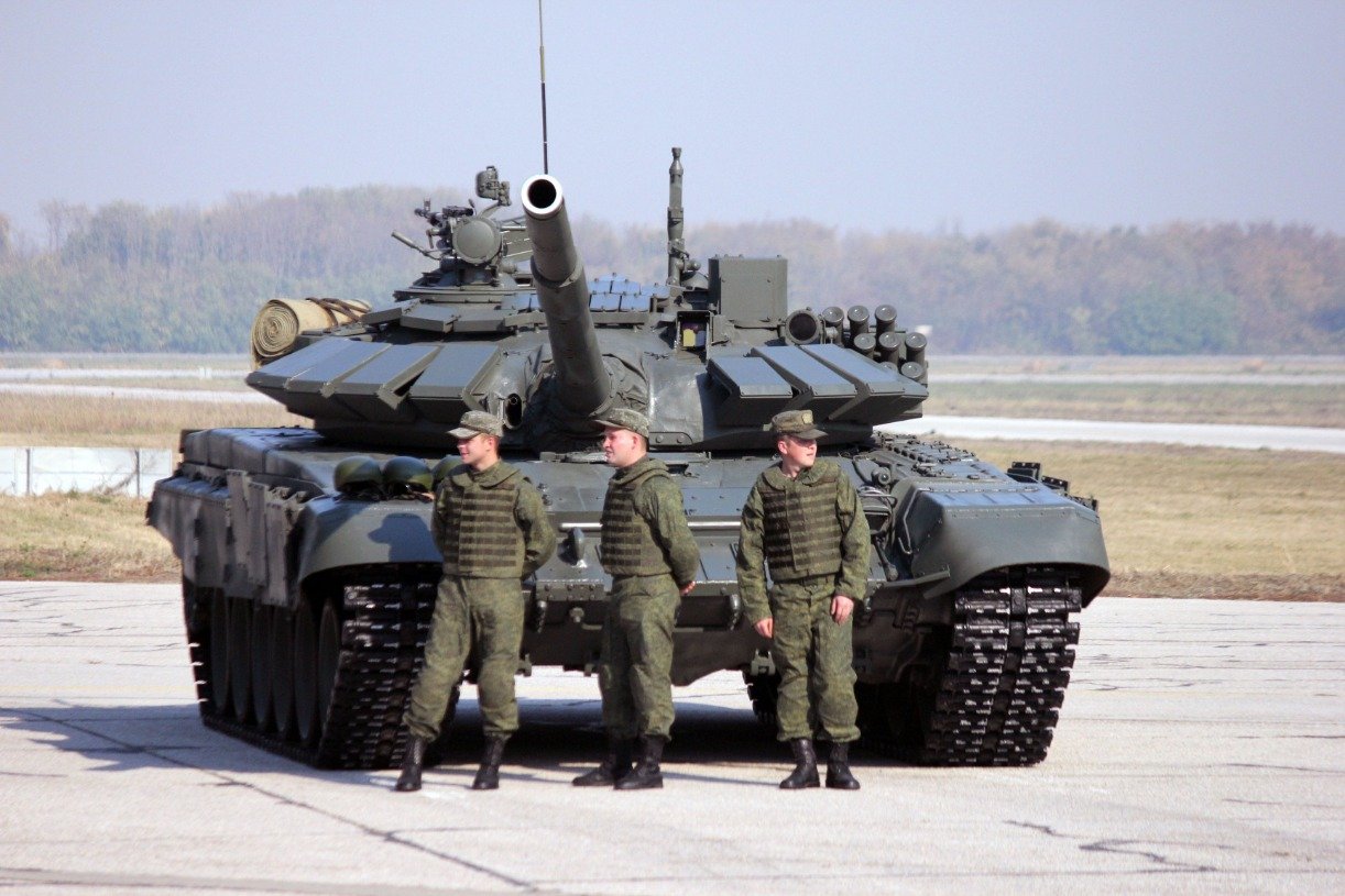 Russia’s Old T-72 Tanks Are Still In Service | The National Interest