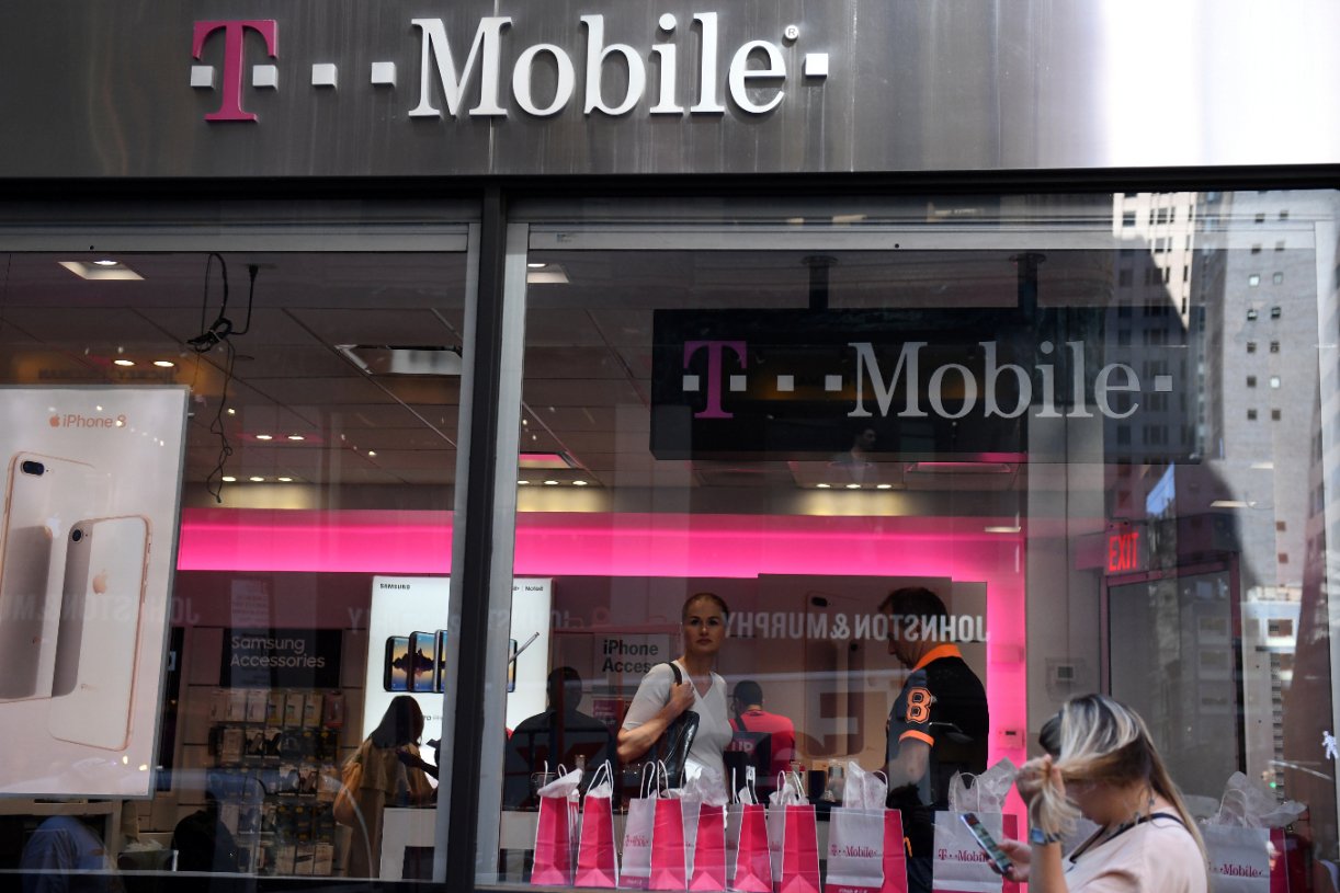 New Rankings Break Down The Fastest Internet Providers The National   Tmobile 