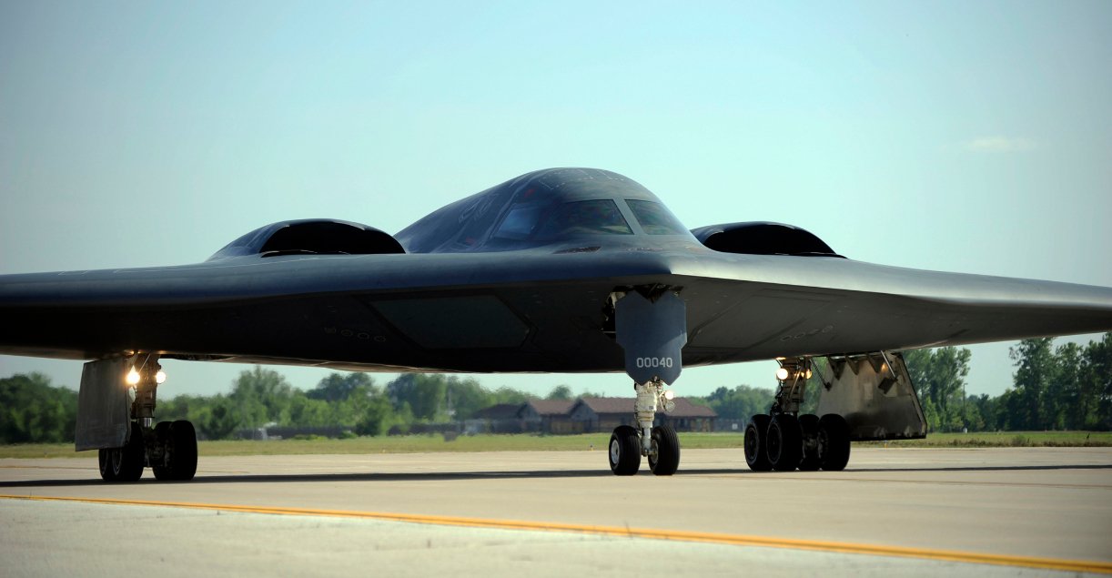 B-21 Raider: The World’s Stealthiest Bomber Is Almost Here | The ...