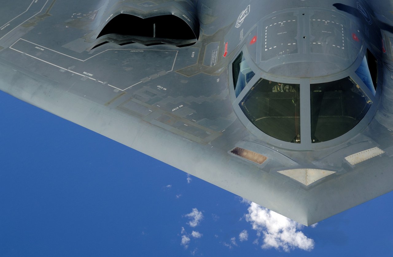 قاذفة B-21 وخطط تطوير سلاح قاذفات القنابل الامريكي Eafewt