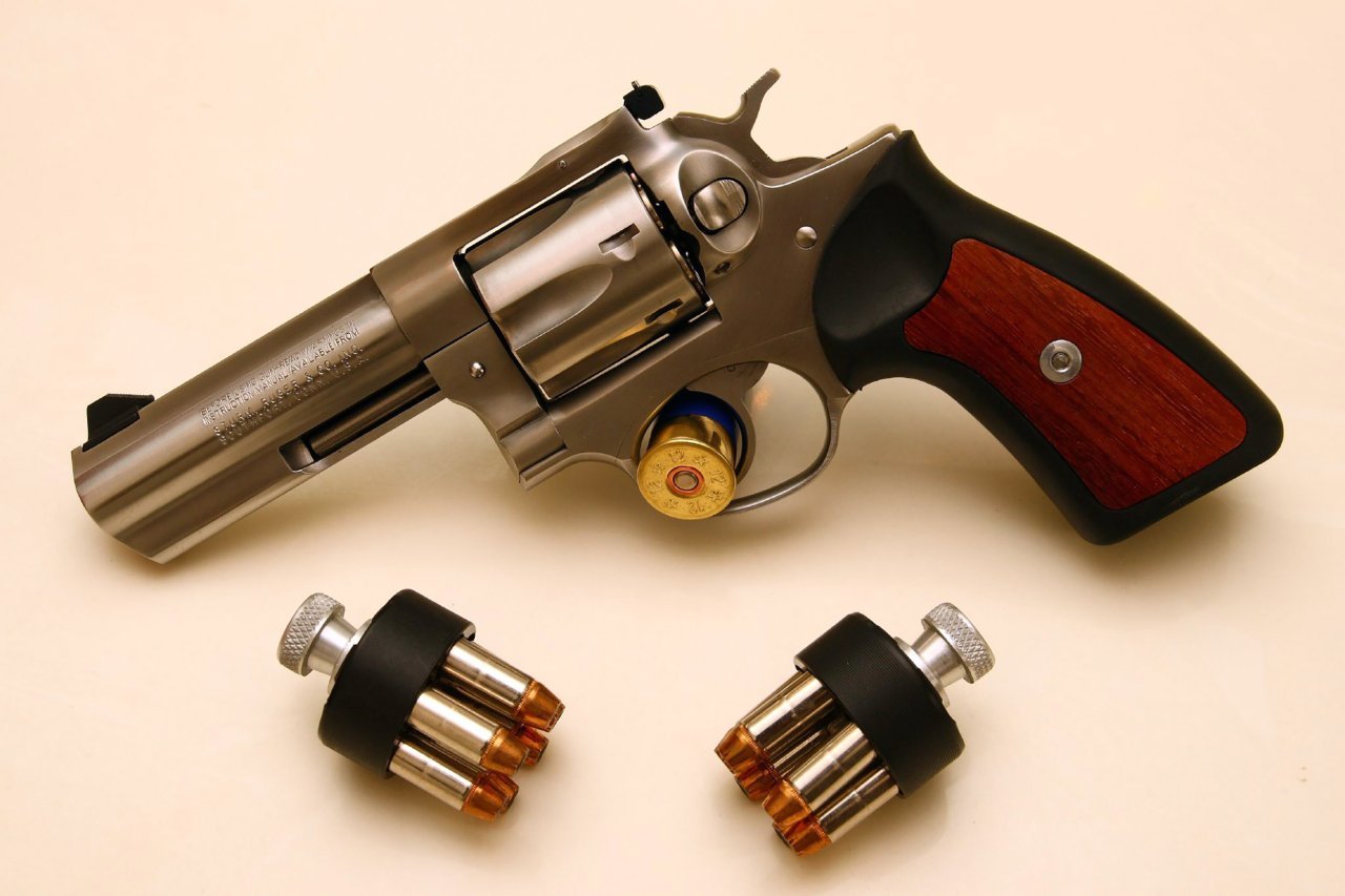 5 Best Guns For Home Defense Glock Ruger And Beretta Make - 