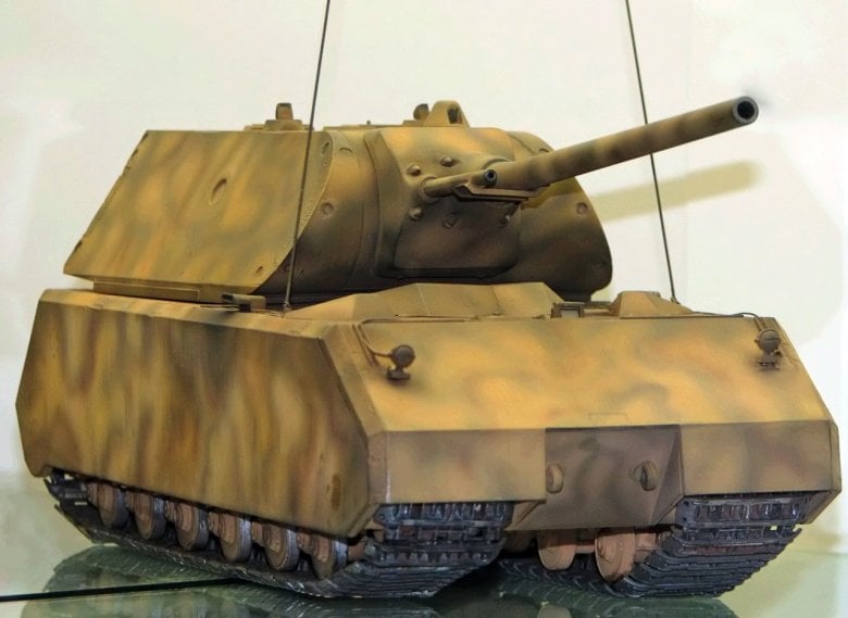 German Heavey tanks modern