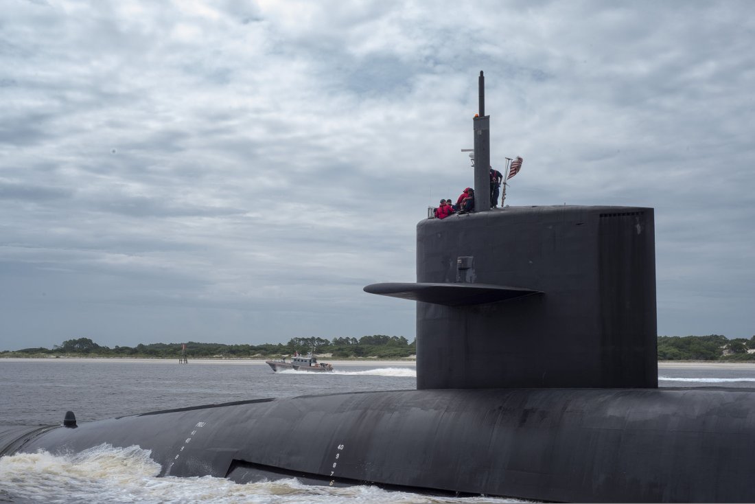 the_ballistic_missile_submarine_uss_tennessee_ssbn_734_transits_the_st._marys_channel_as_it_departs_naval_submarine_base_kings_bay_ga._july_2_2013_130702-n-fg395-056.jpg