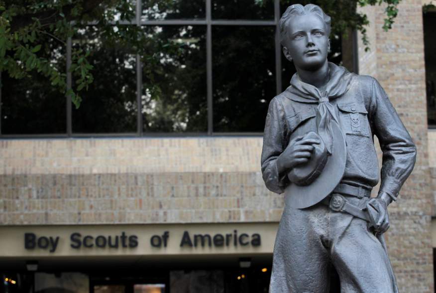FILE PHOTO: The statue of a scout stands in the entrance to the Boy Scouts of America headquarters in Irving, Texas, February 5, 2013. REUTERS/Tim Sharp/File Photo