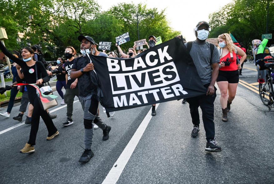 Demonstrators protest against racial inequality in the aftermath of the death in Minneapolis police custody of George Floyd, in New York City, New York, U.S. June 11, 2020. Picture taken June 11, 2020. REUTERS/Idris Solomon